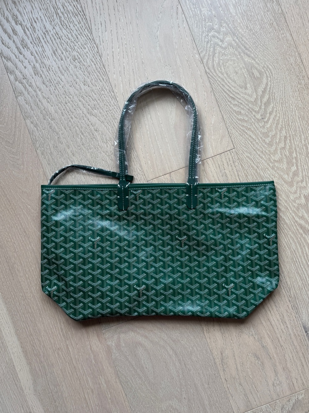 Medium Green Goyard Tote - Picture 2 of 4